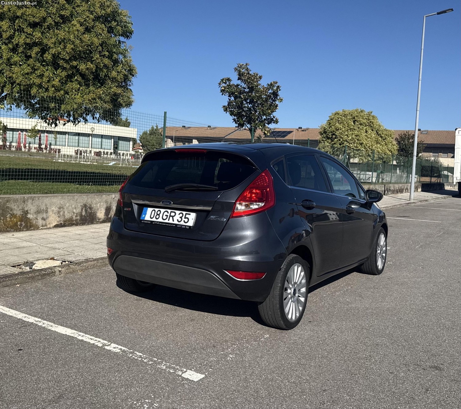 Ford Fiesta 1.6HDi 90 Titanium - 08 foto 5