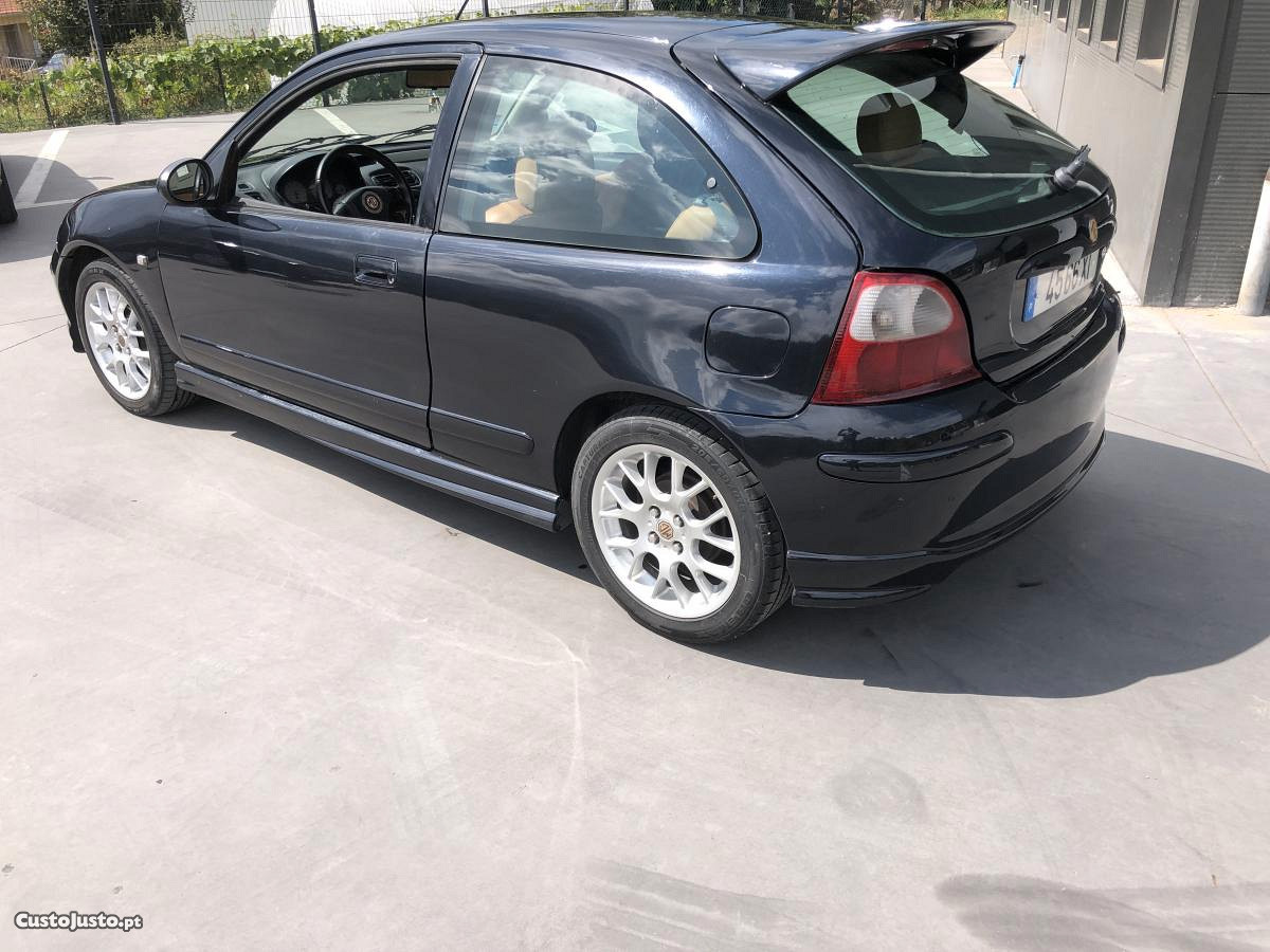 MG ZR Zr — fotografia 9
