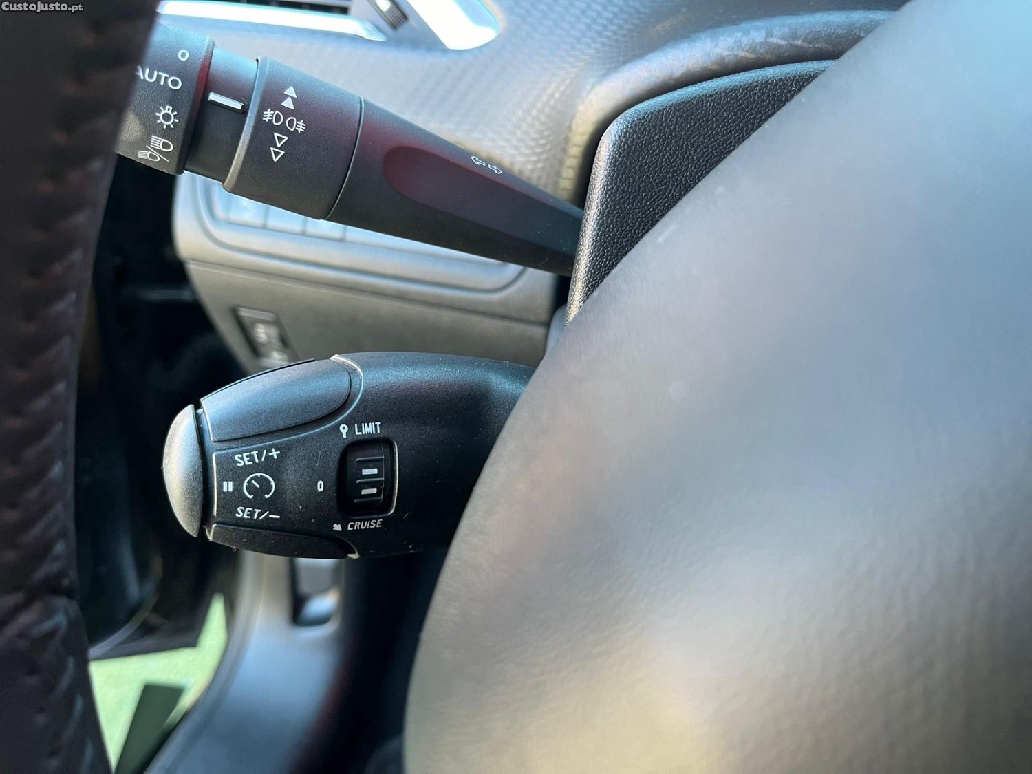 Peugeot 208 1.2 | Full Extras — fotografia 8