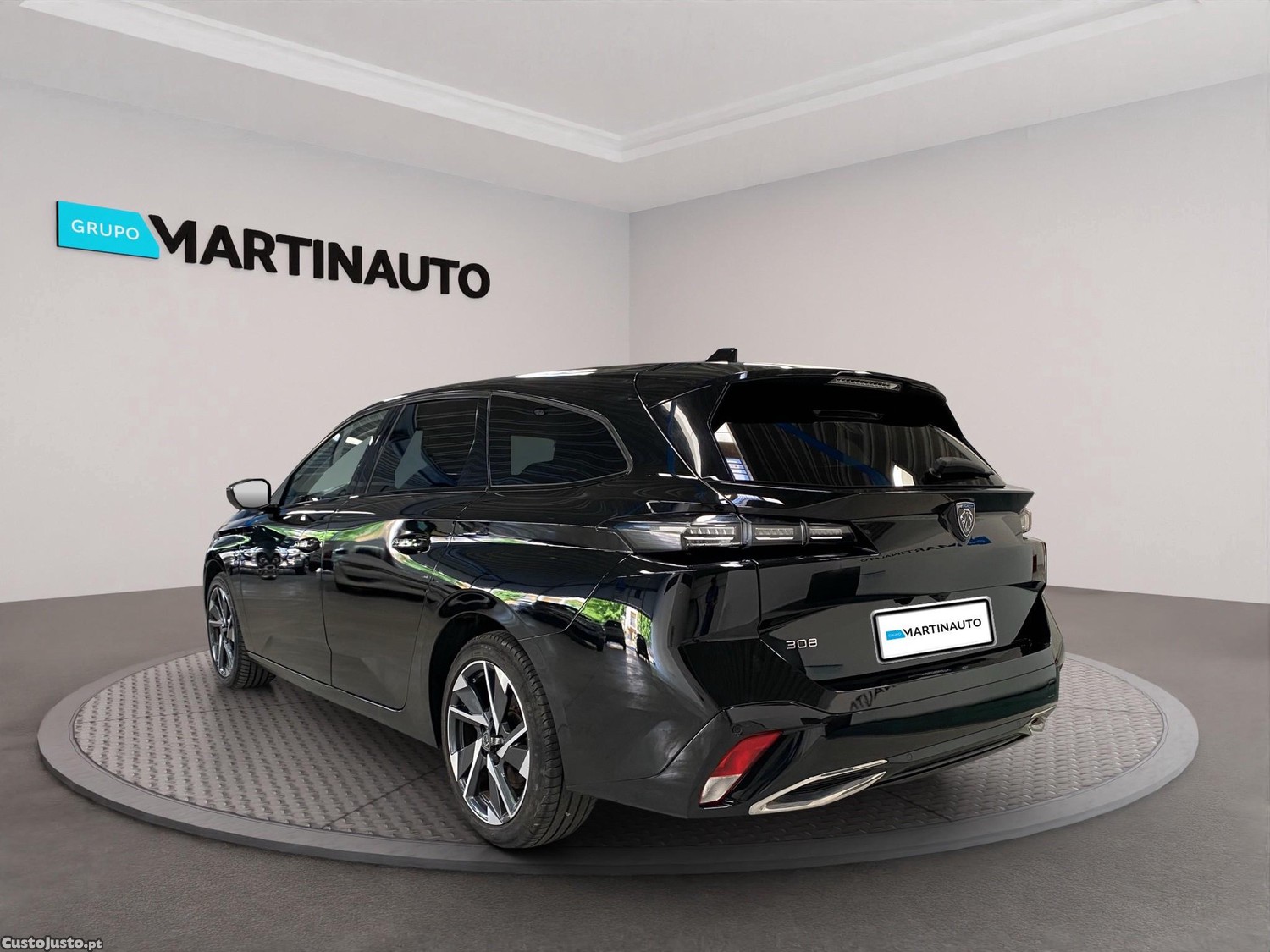 Peugeot 308 SW 1.2 PureTech Allure EAT8 — fotografia 15