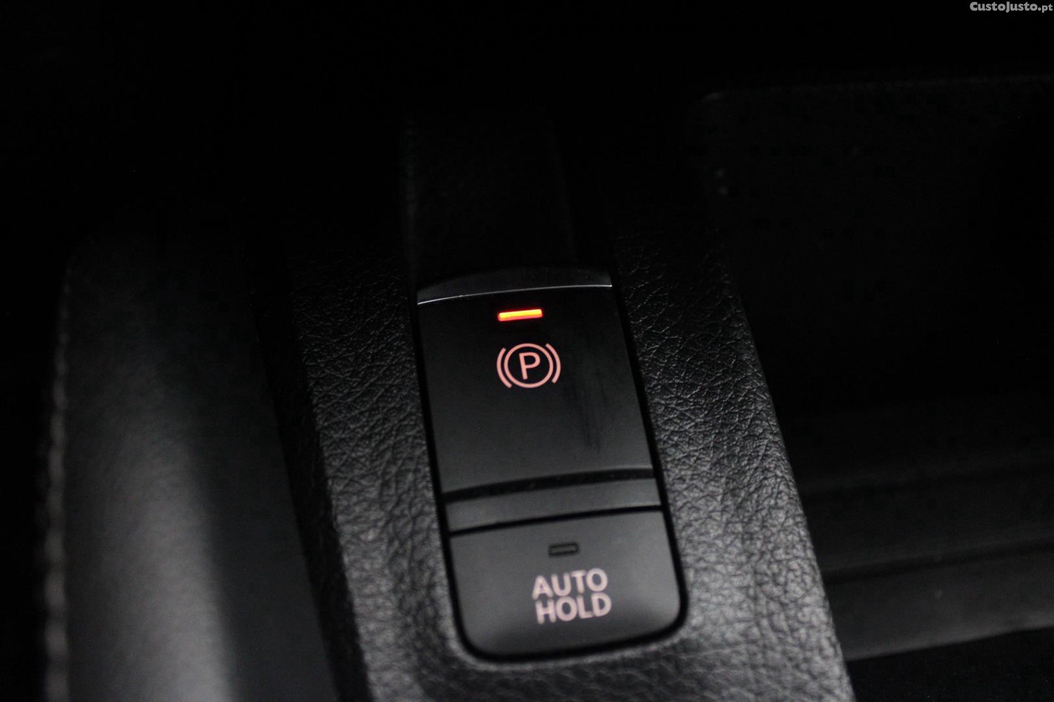 Nissan Qashqai 1.5 DCI — fotografia 17