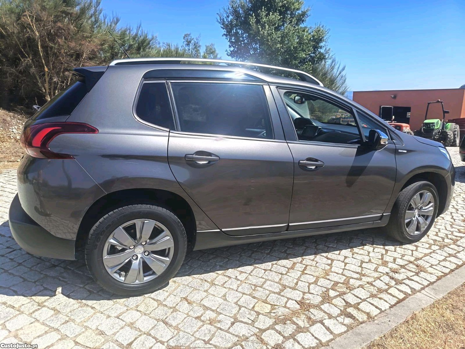 Peugeot e-2008 1.5 — fotografia 5