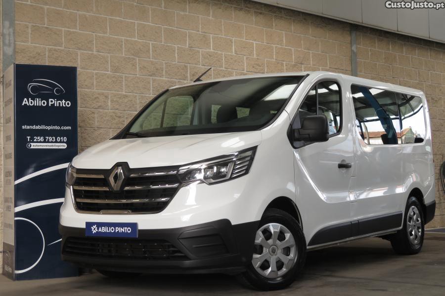 Renault Trafic 2.0 Blue dCi L1 Inte — fotografia 8