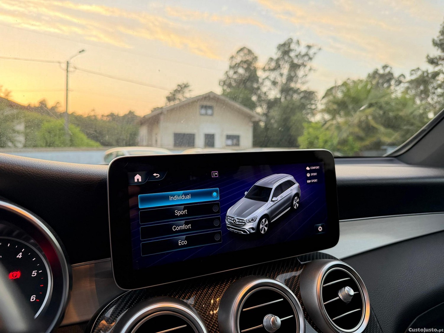 Mercedes-Benz GLC 220 d — fotografia 13