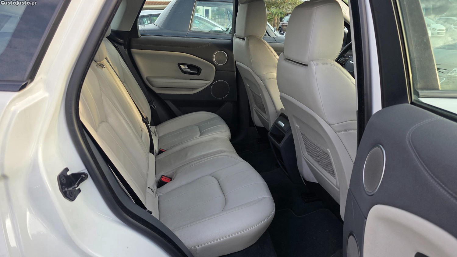 Land Rover Evoque 2.0 TD4 150cv — fotografia 4