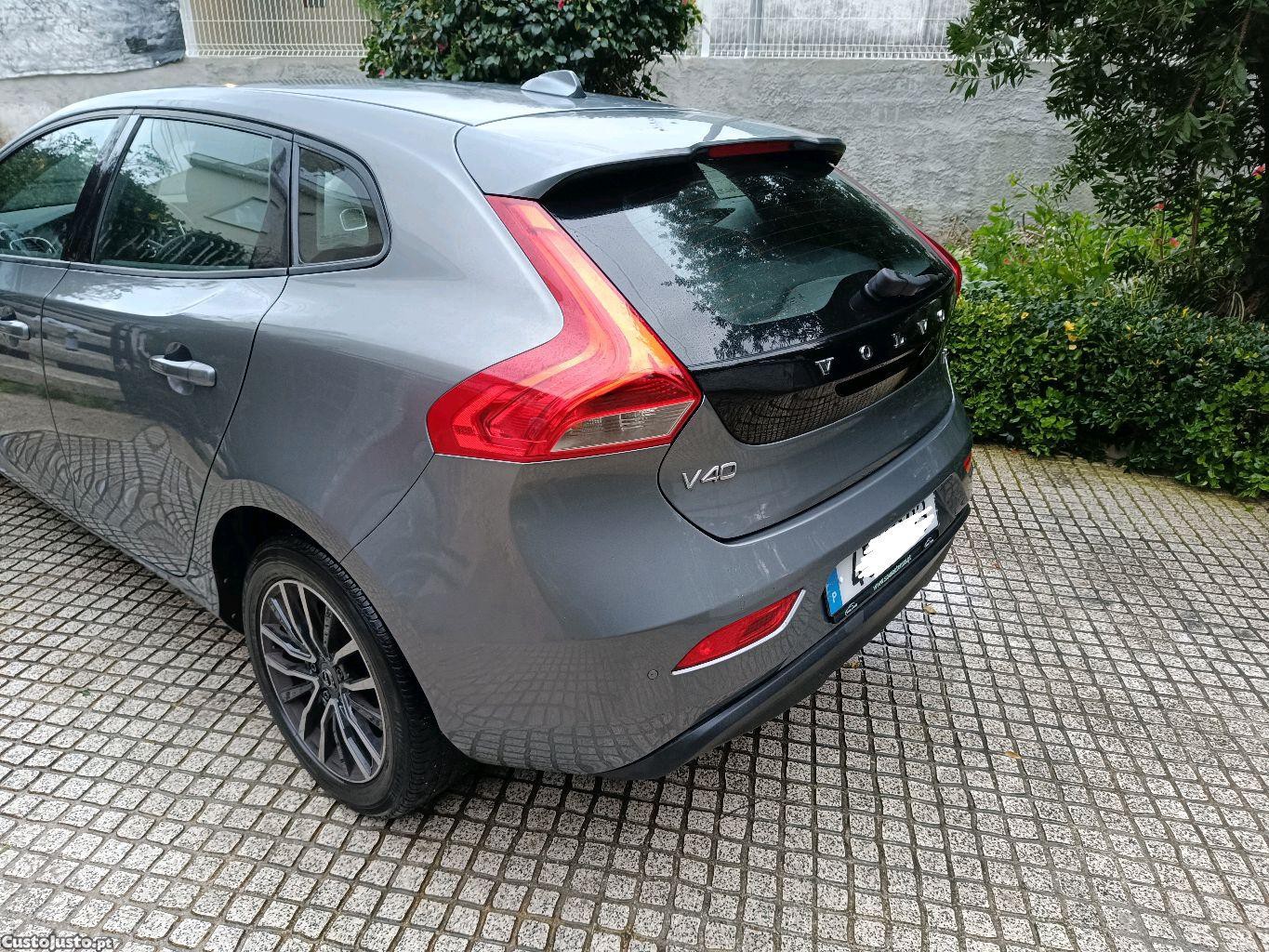 Volvo V40 2.0 — fotografia 5