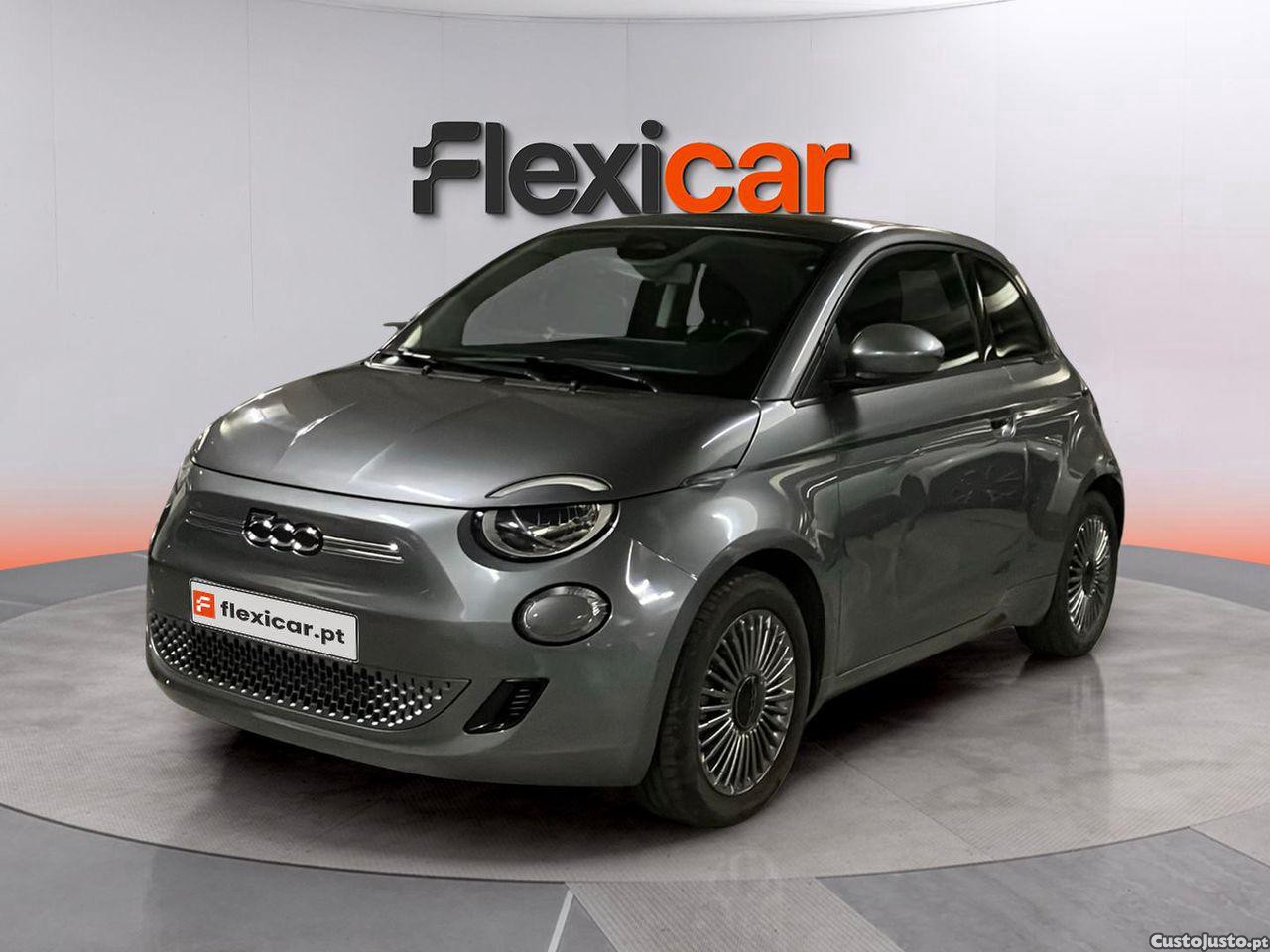 Fiat 500 e Icon Plus 42 KWh — fotografia 20