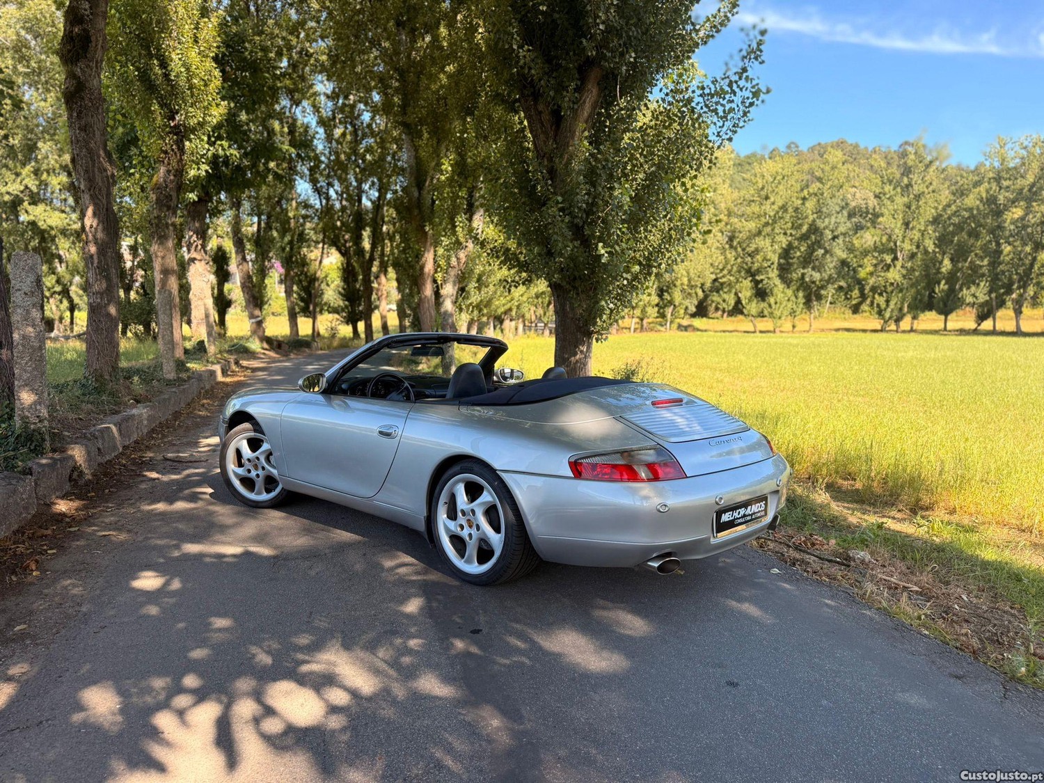 Porsche 911 Carrera 4 Cabrio - 99 — photo 2