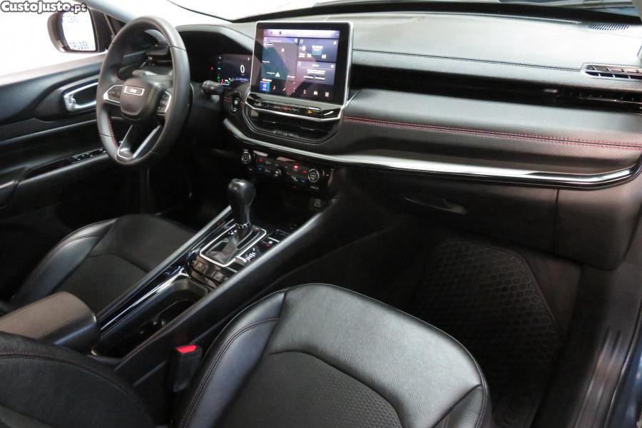 Jeep Compass 1.3 TG Trailhawk — fotografia 23
