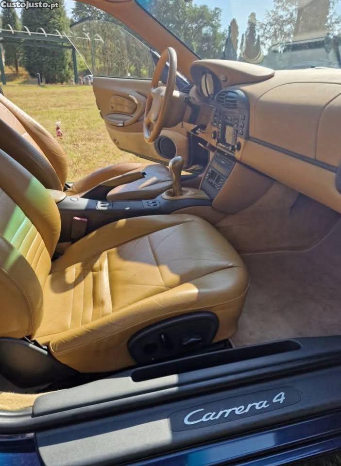 Porsche 911 Carrera 4 - 99 — photo 5