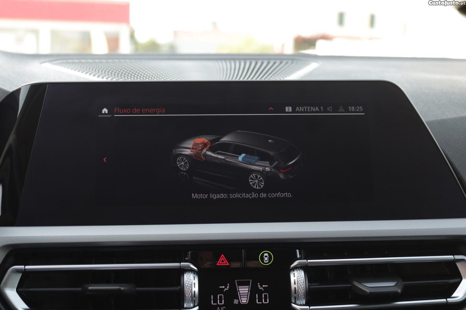 BMW 318 d Touring Advantage Auto 150cv — fotografia 8