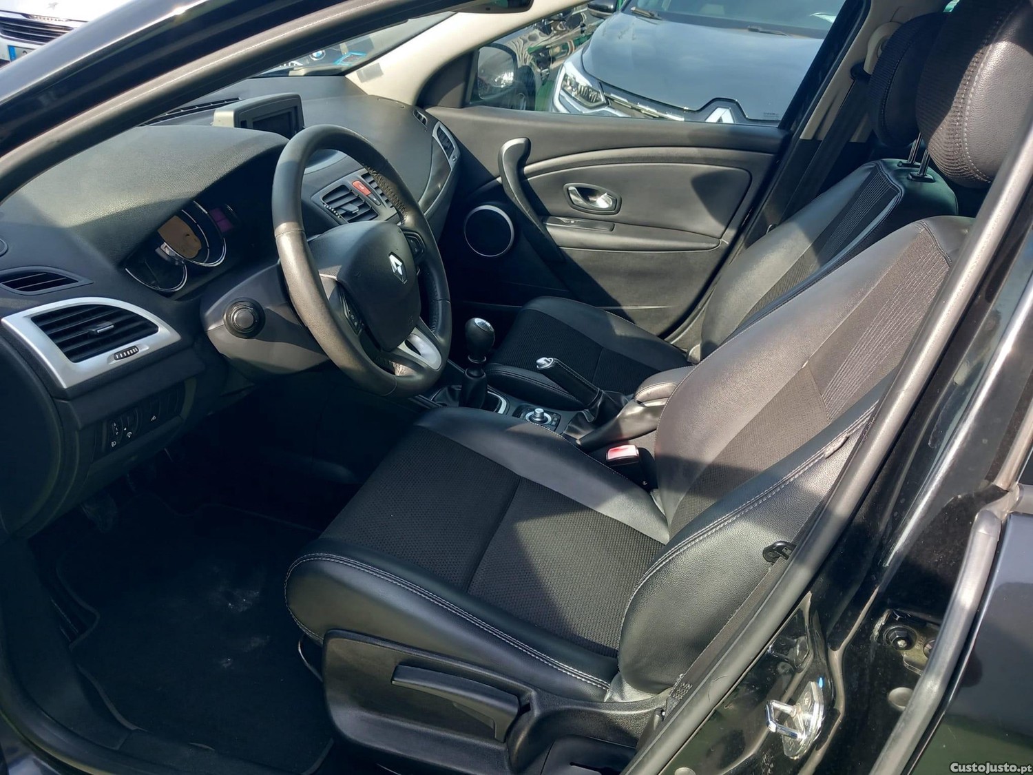 Renault Mégane Sport Tourer 1.5 dCi Confort SS — fotografia 11