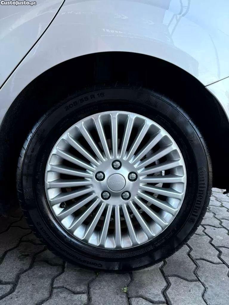 Ford Focus 1.5 ecoblue s&s aut. cool&connect — fotografia 12