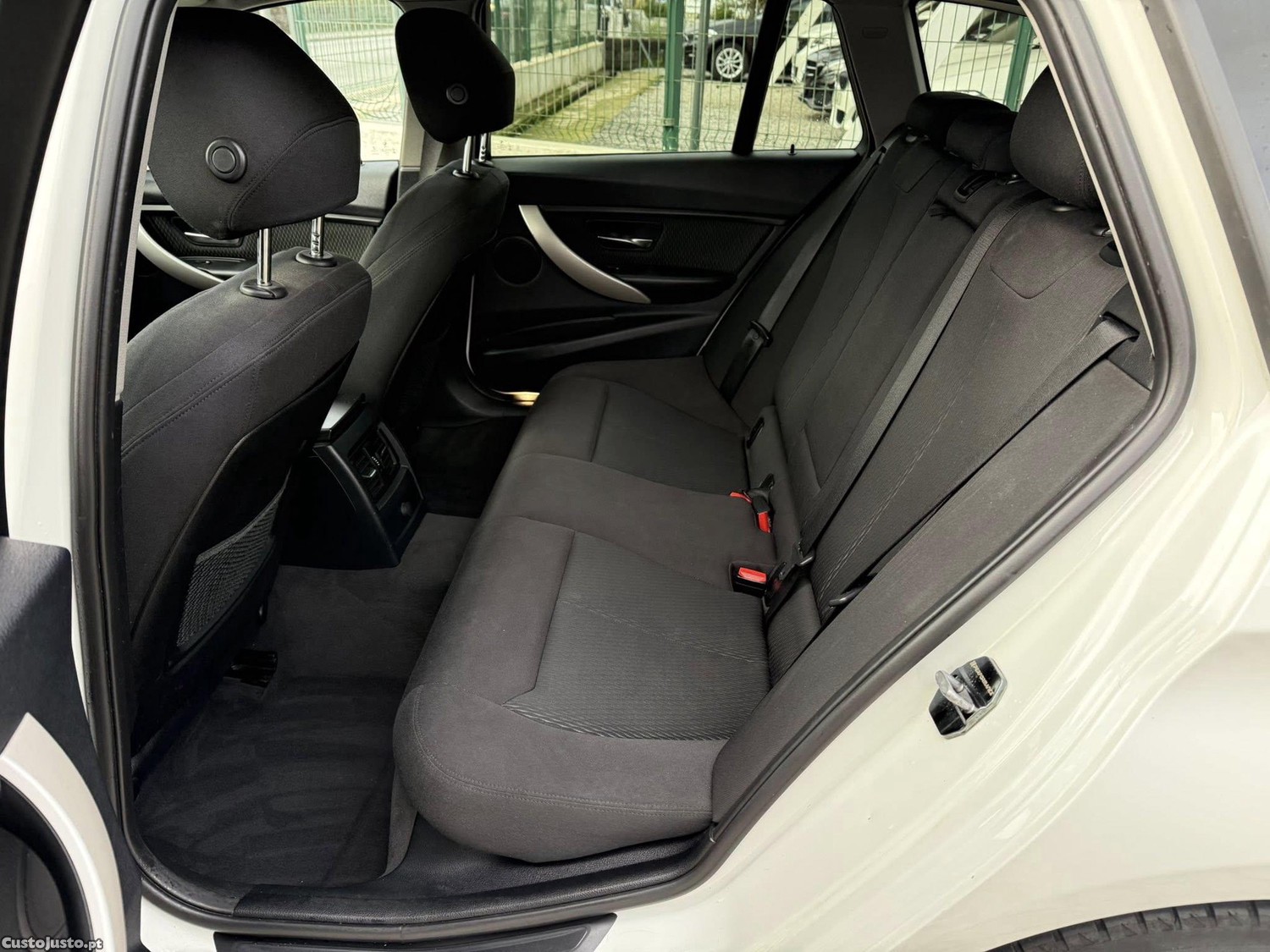 BMW 316 D Touring Line Sport — fotografia 4