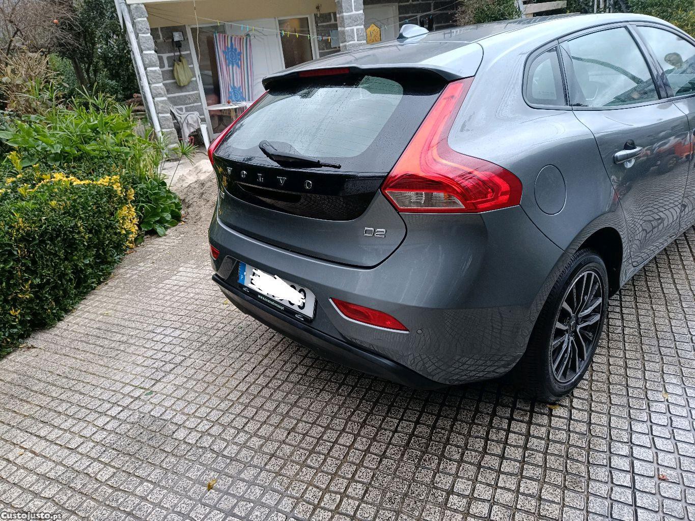 Volvo V40 2.0 — fotografia 4