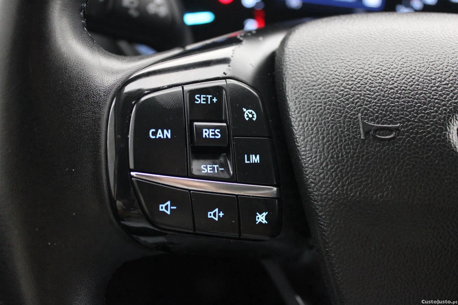 Ford Focus 1.0 ECOBOOST CONNECTED — fotografia 27