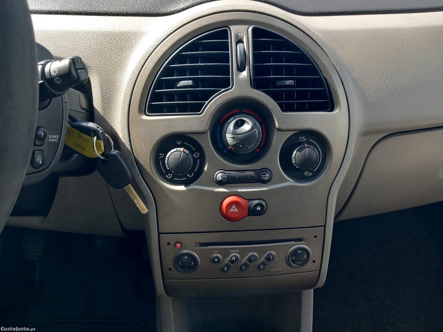 Renault Modus 1.2 Confort — fotografia 5