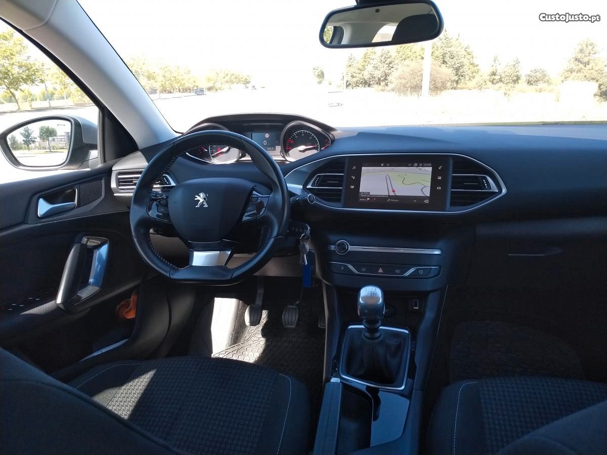 Peugeot 308 style - 19 — photo 4