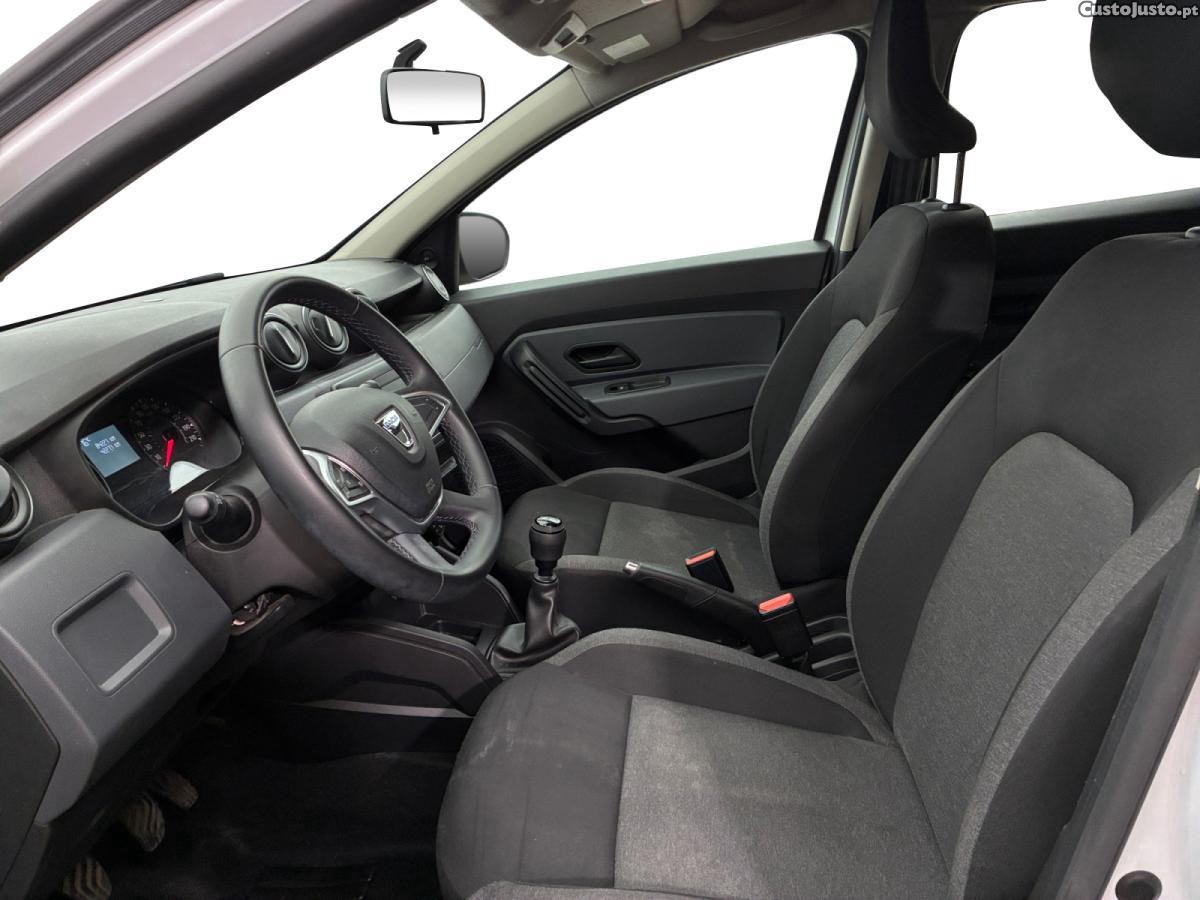 Dacia Duster 1.5 Blue dCi Essentiel - 22 — photo 3