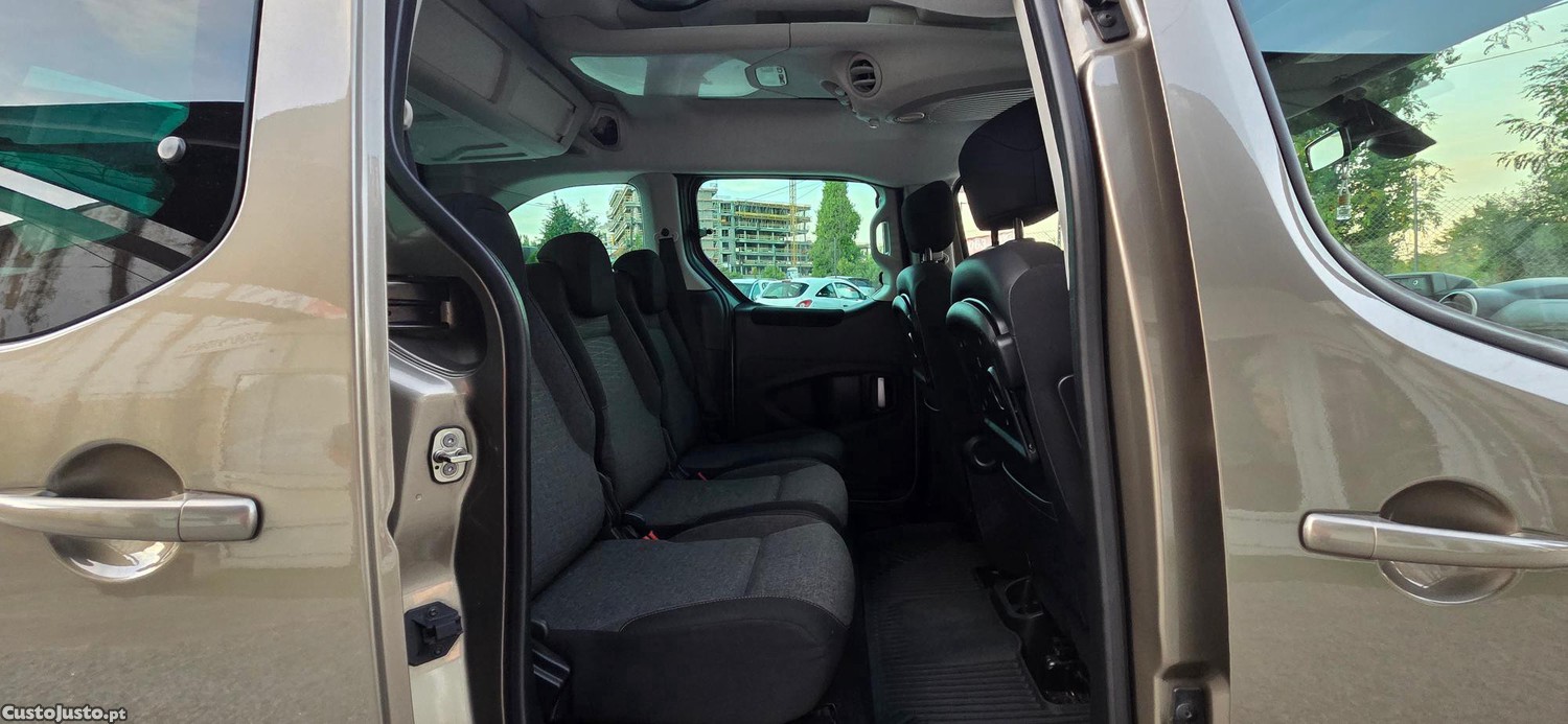 Citroën Berlingo Multispace ( Automatica ) — fotografia 13