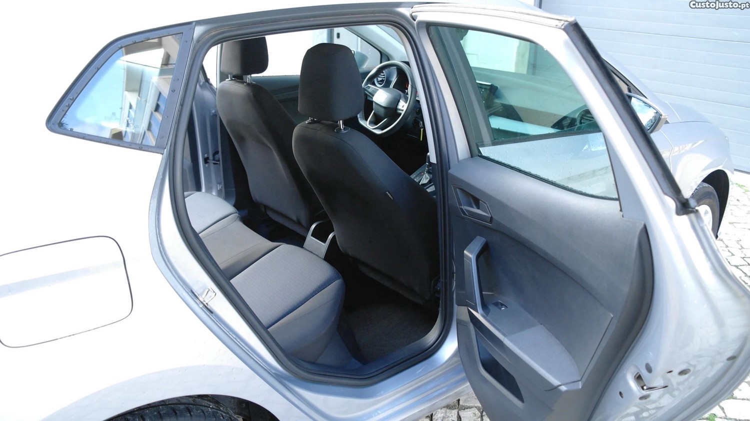 SEAT Ibiza 1.0 TSI Style DSG — fotografia 16