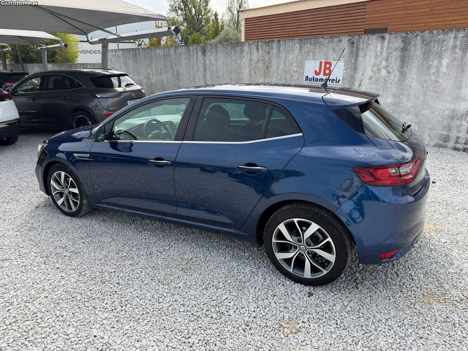 Renault Mégane ENERGY dCi 110 EDC INTENS - 16 foto 4