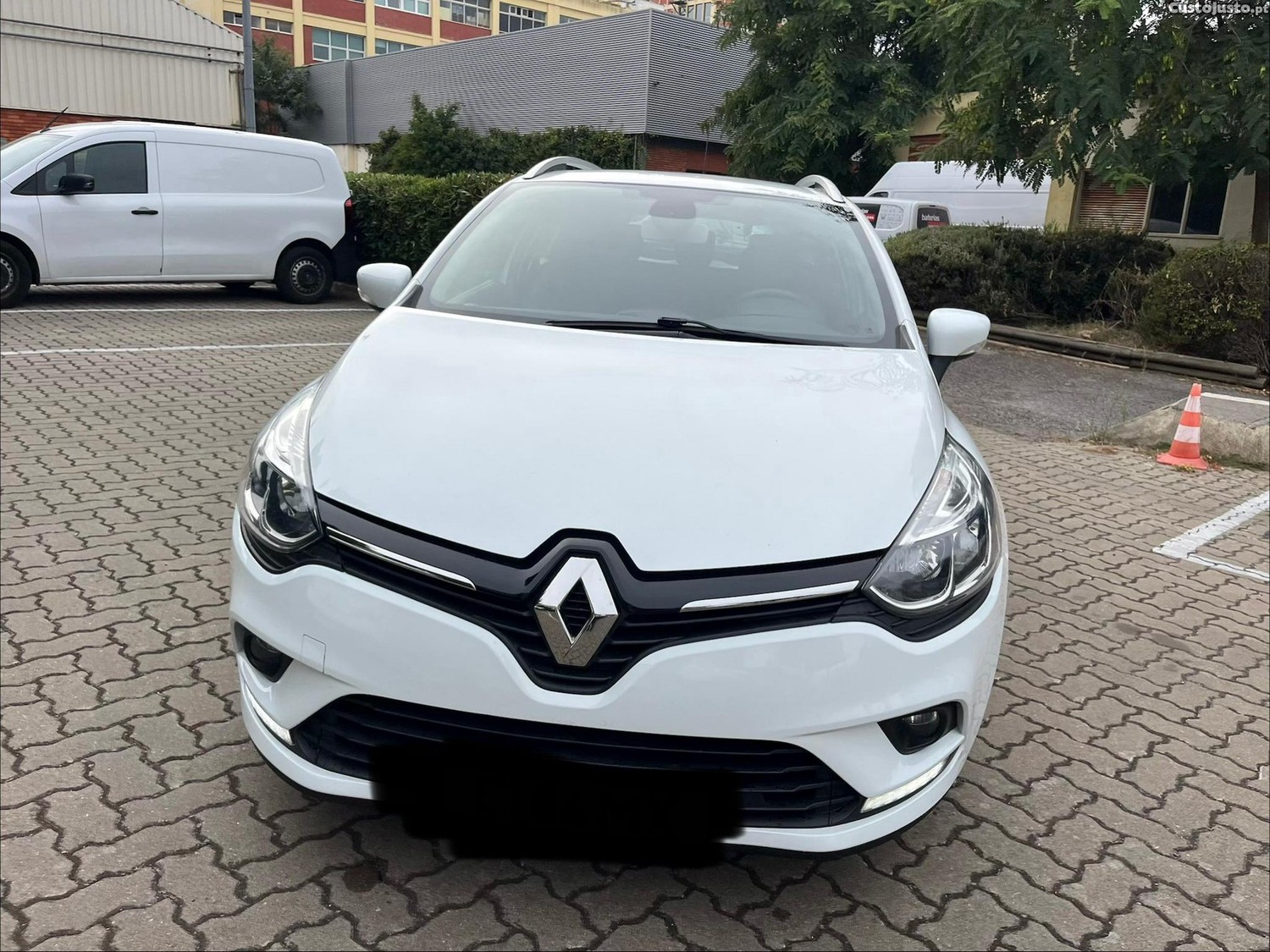 Renault Clio 1.5 dCi Limited - 18 — photo 4