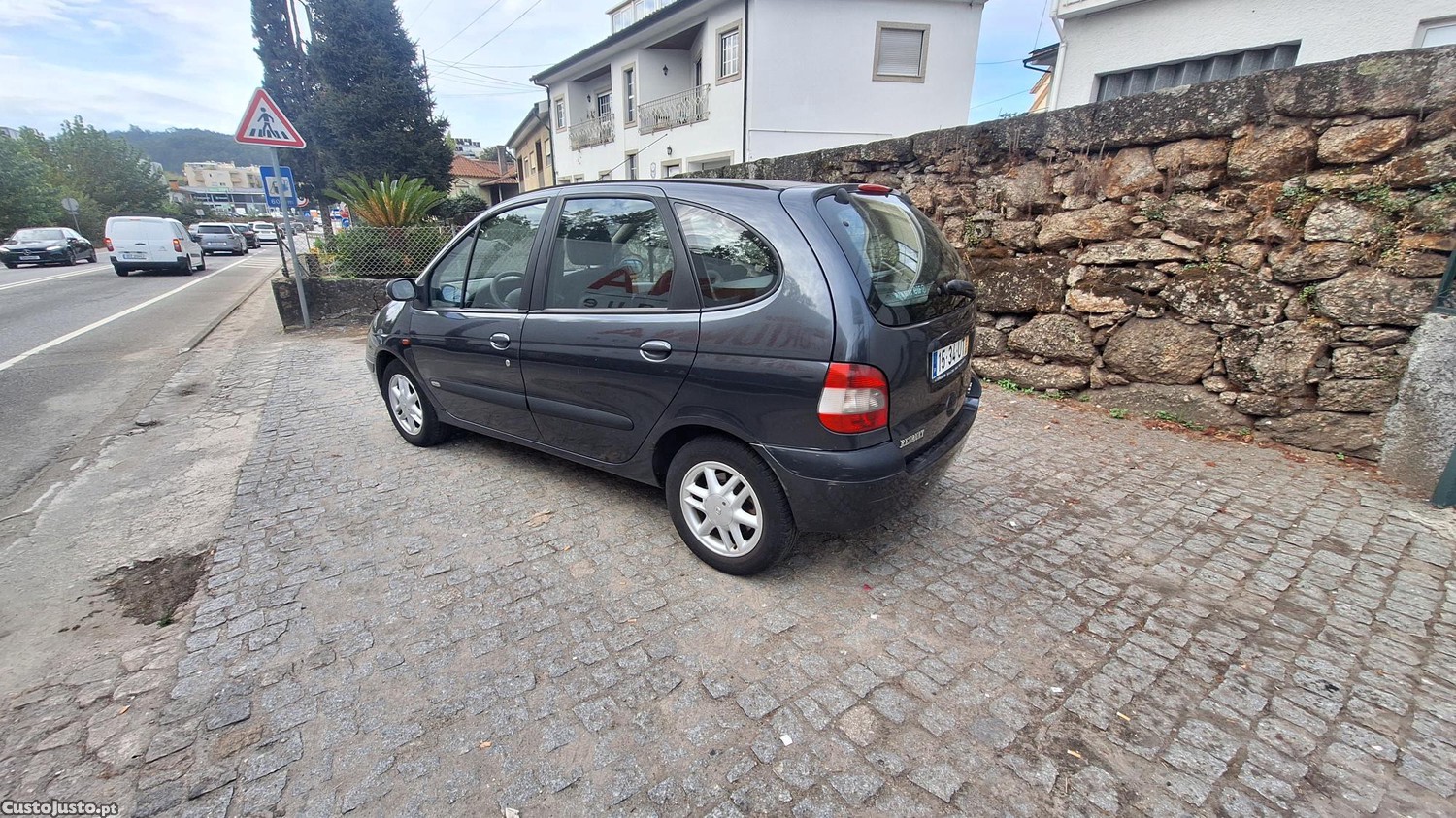 Renault Scénic 1.4 — photo 4