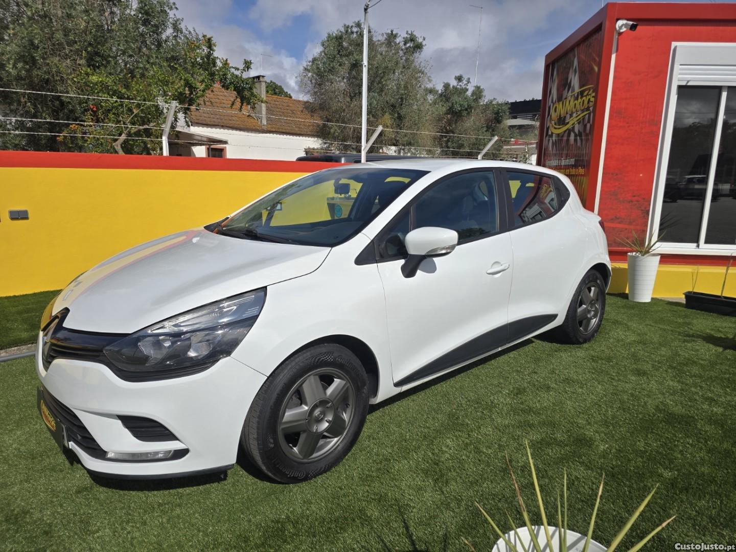 Renault Clio 1.5 dCi Zen — fotografia 18