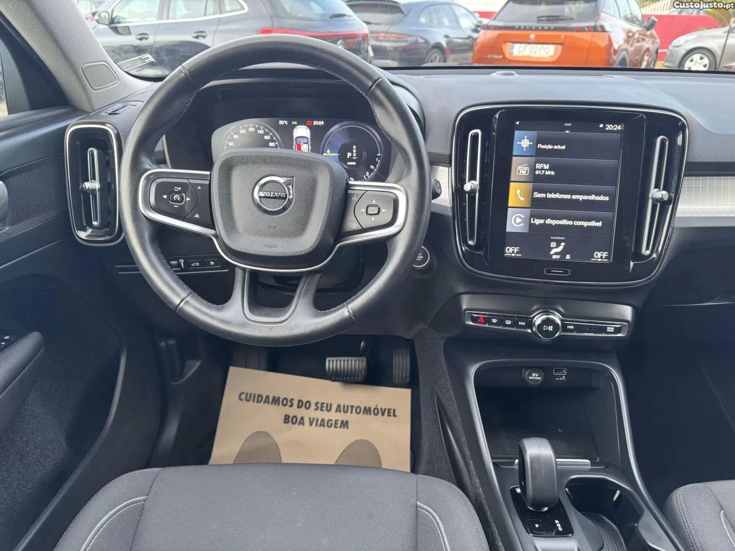 Volvo XC 40 1.5 t4 phev core — fotografia 23