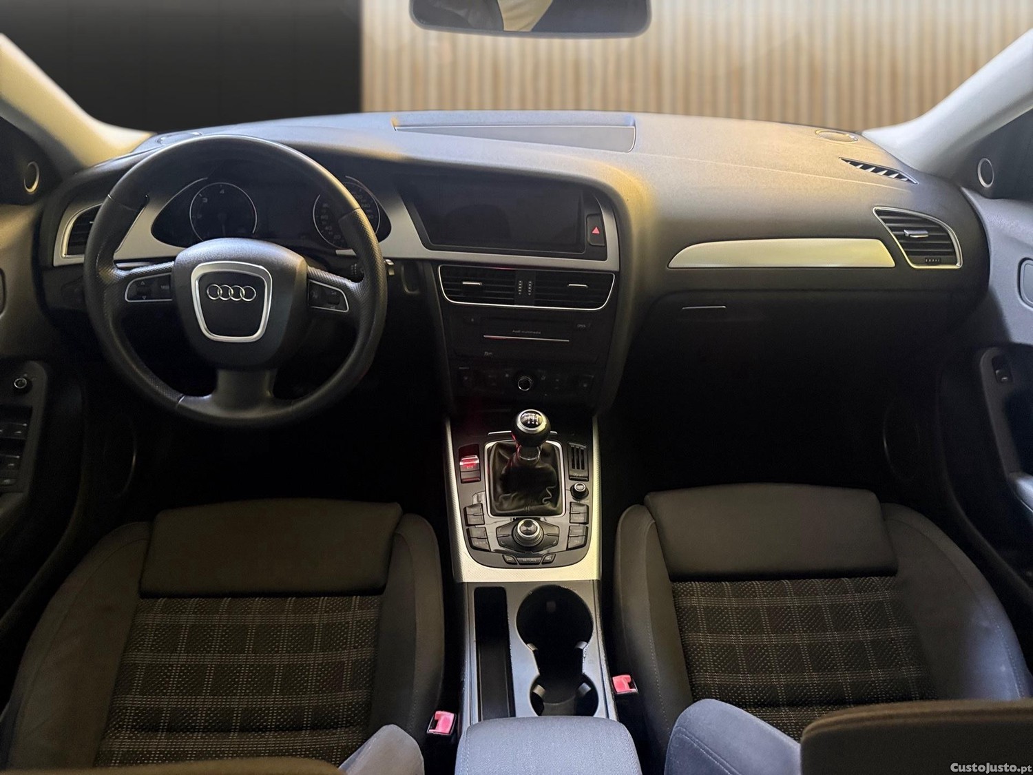 Audi A4 2.0TDI — fotografia 4