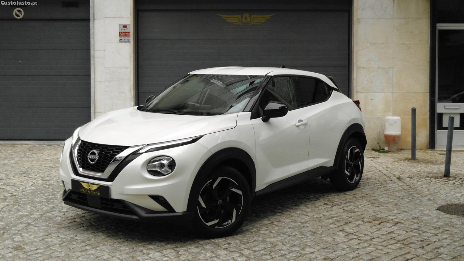Nissan Juke 1.0 DIG-T N-Connecta — photo 3