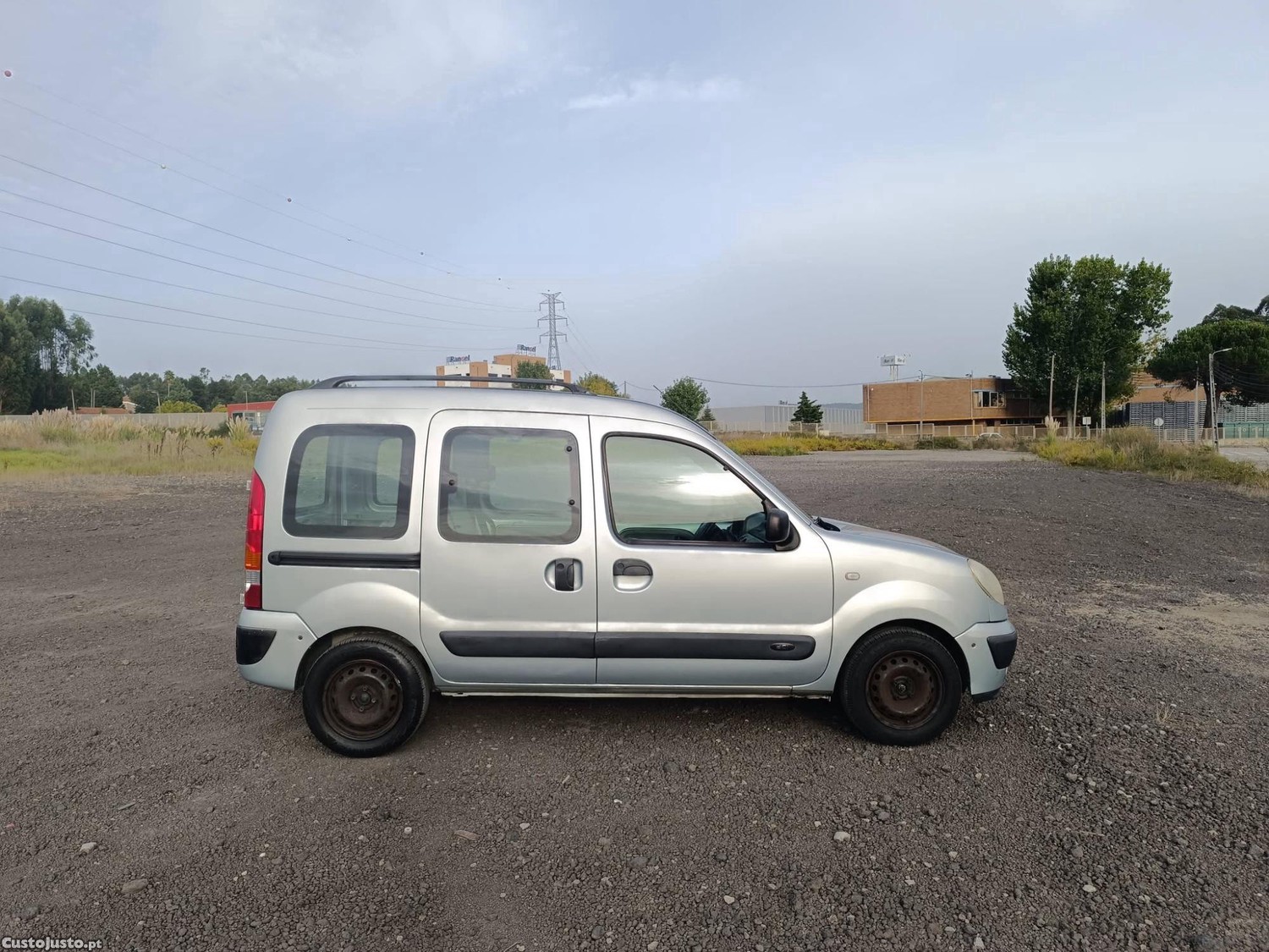 Renault Kangoo 1.5 dCi    5 lugares — photo 4