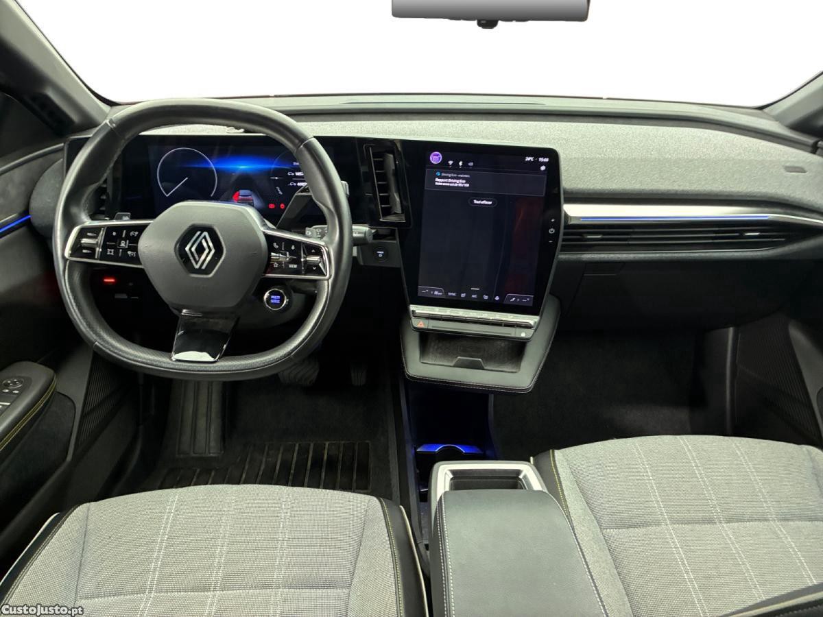 Renault Mégane E-Tech Super Charge Techno - 22 foto 4