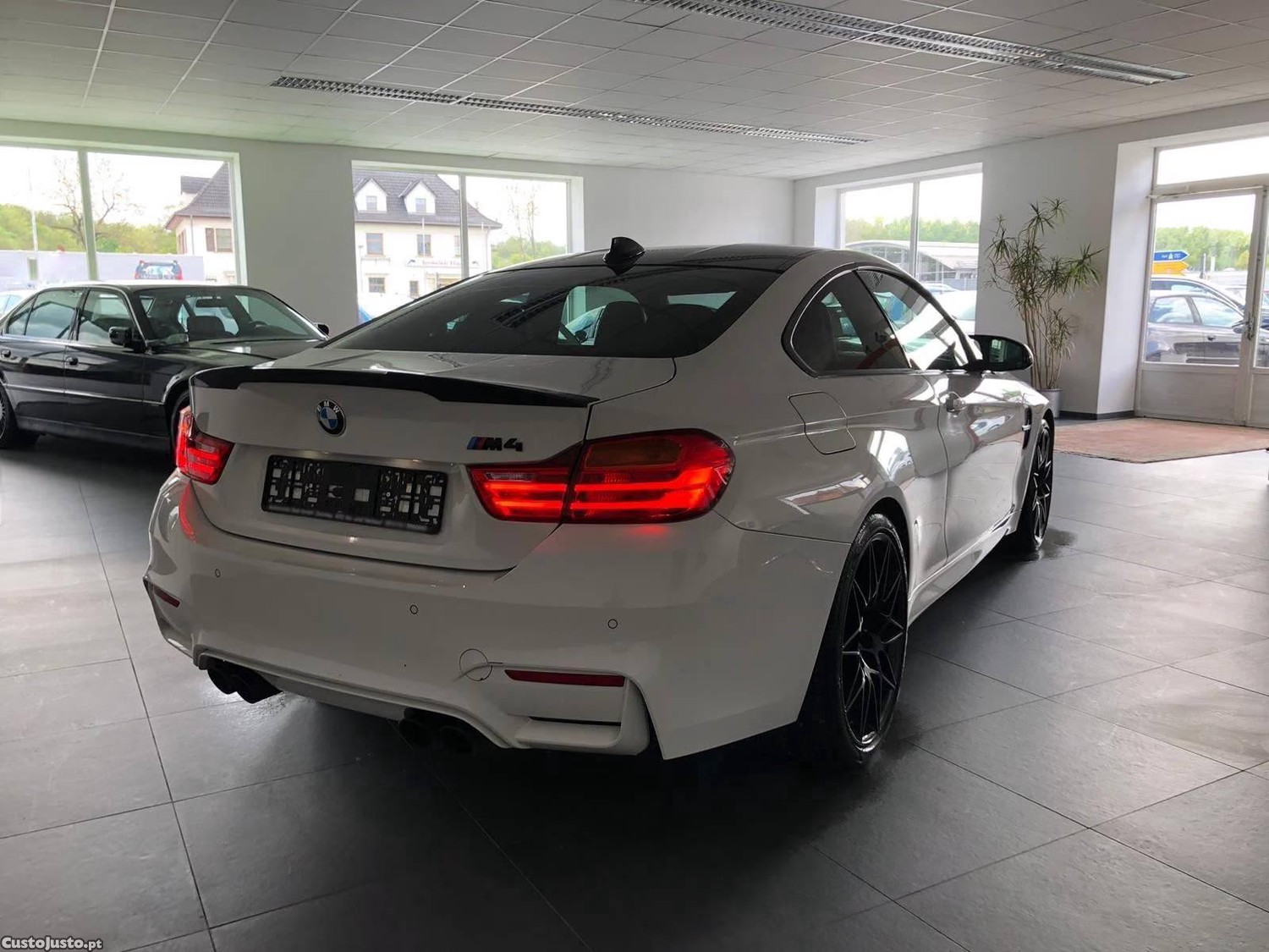 BMW M4 Competition - 16 foto 3