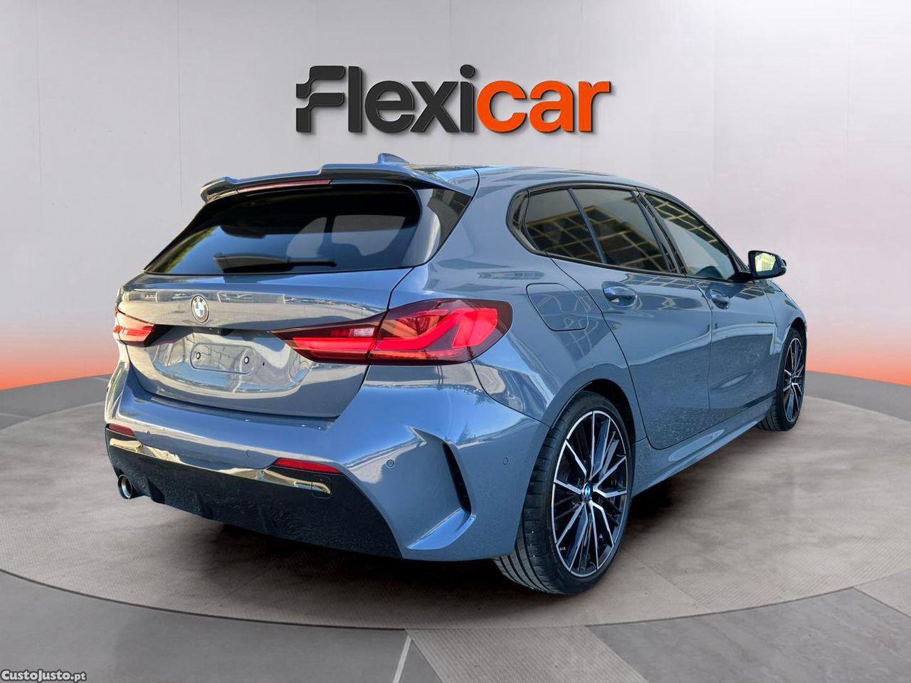 BMW 118 i Pack Desportivo M Auto — fotografia 16