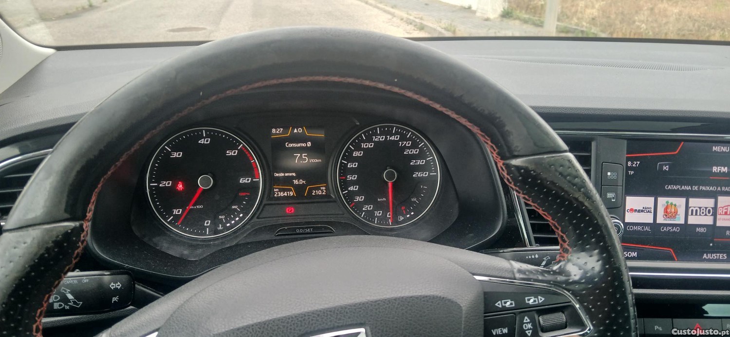 SEAT Leon FR 2.0TDI — fotografia 3