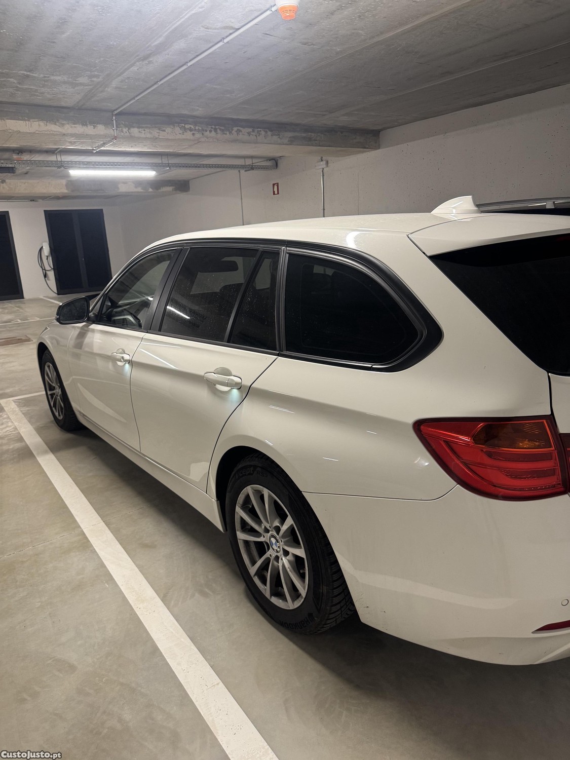 BMW 318 d — fotografia 2