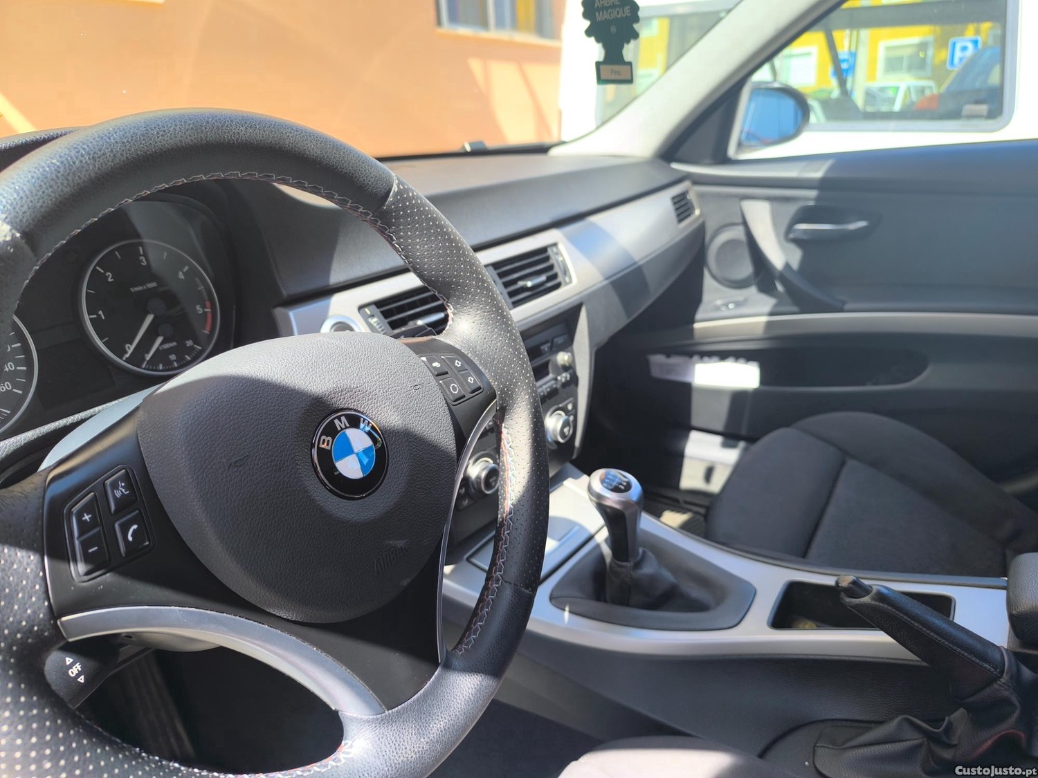 BMW 320 Sport — fotografia 5