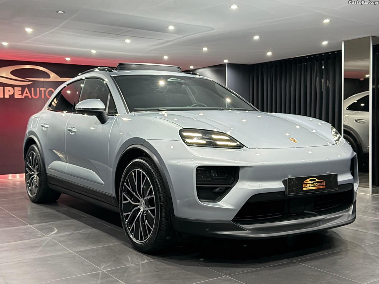 Porsche Macan Electric 4 — fotografia 17