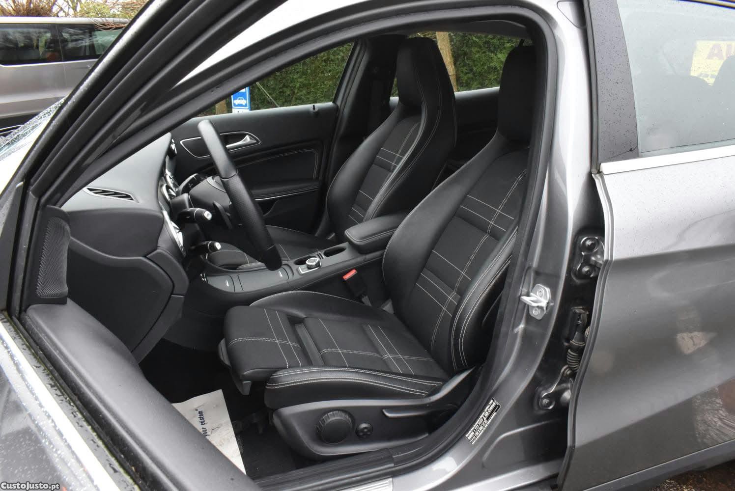 Mercedes-Benz GLA 180 Automático urban - 16 — photo 3