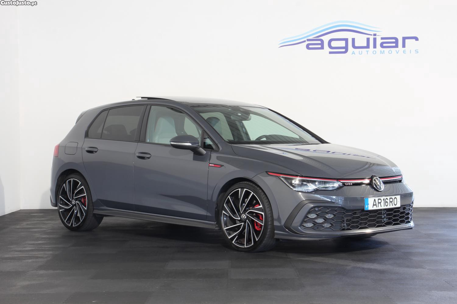 VW Golf 2.0 TSI GTI DSG - 22