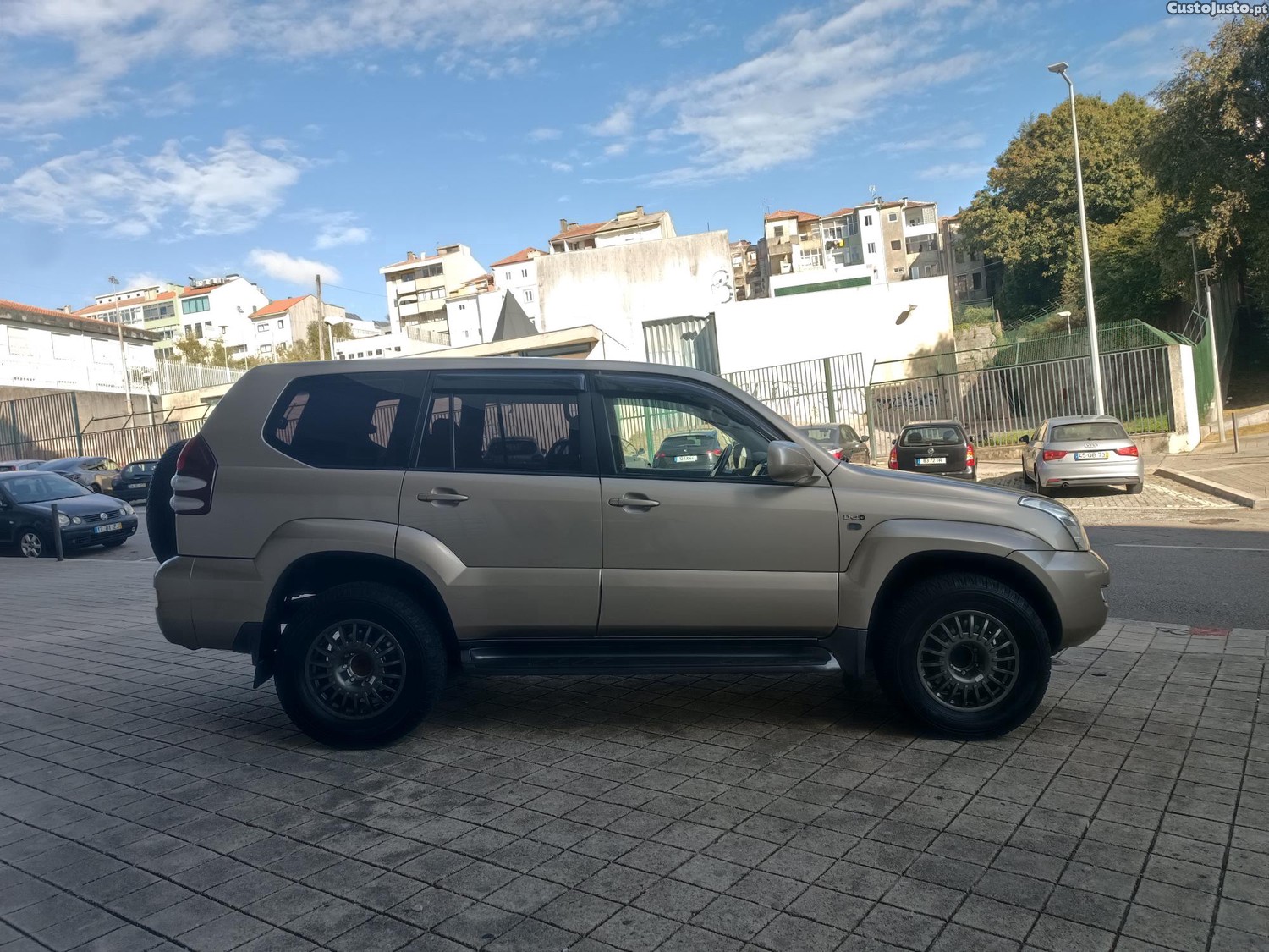 Toyota Land Cruiser 3.0 d4-d de 163cv manual - 04 foto 5