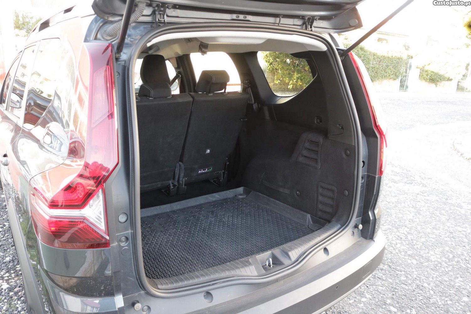 Dacia Jogger 1.0 ECO-G Extreme GPL 101cv — fotografia 37