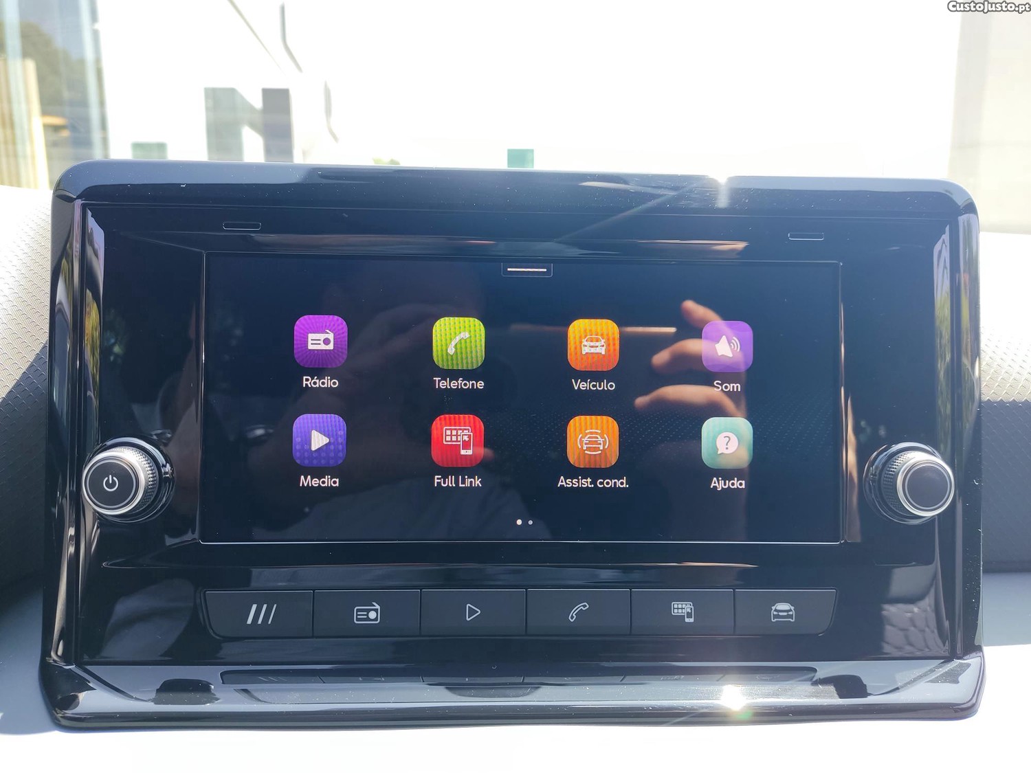 SEAT Arona Style 115 CV - 06/2026 - Apenas 21750 euros — fotografia 3