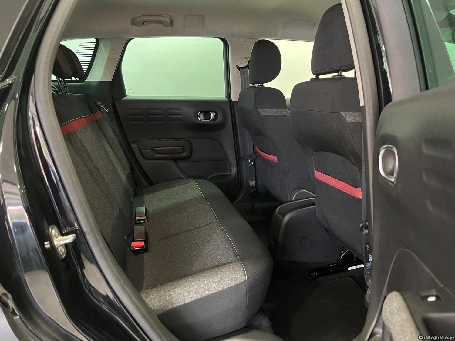 Citroën C3 Aircross 1.2 PURE TECH C-SERIES — photo 4