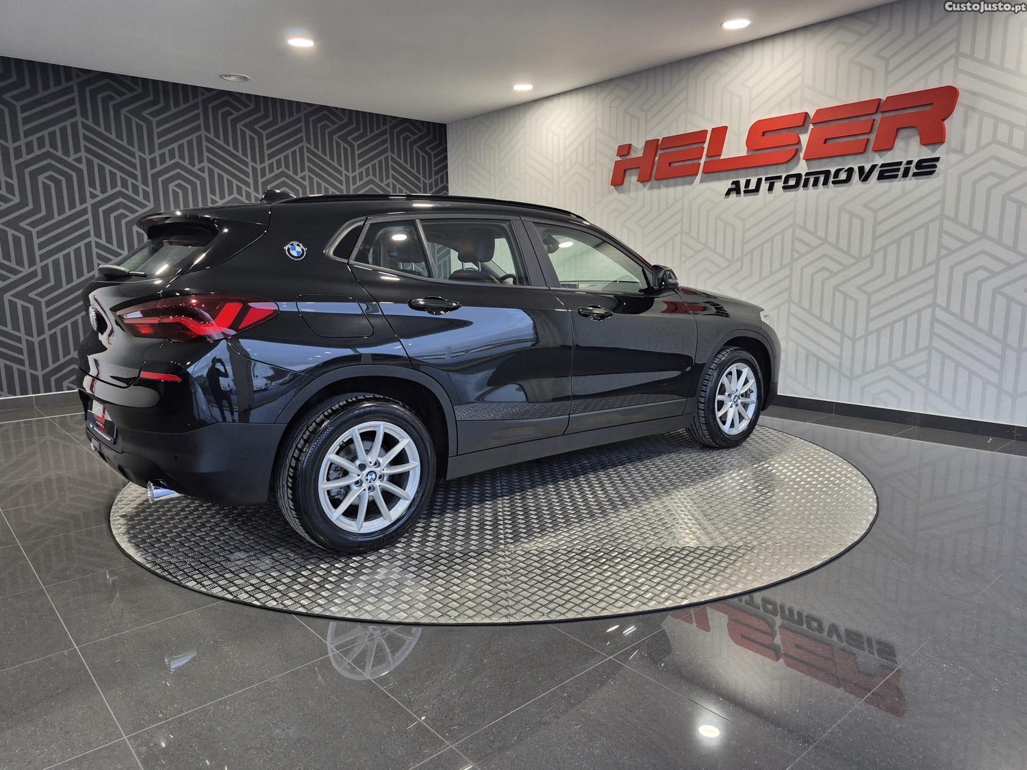 BMW X2 18 d sDrive Auto — fotografia 6