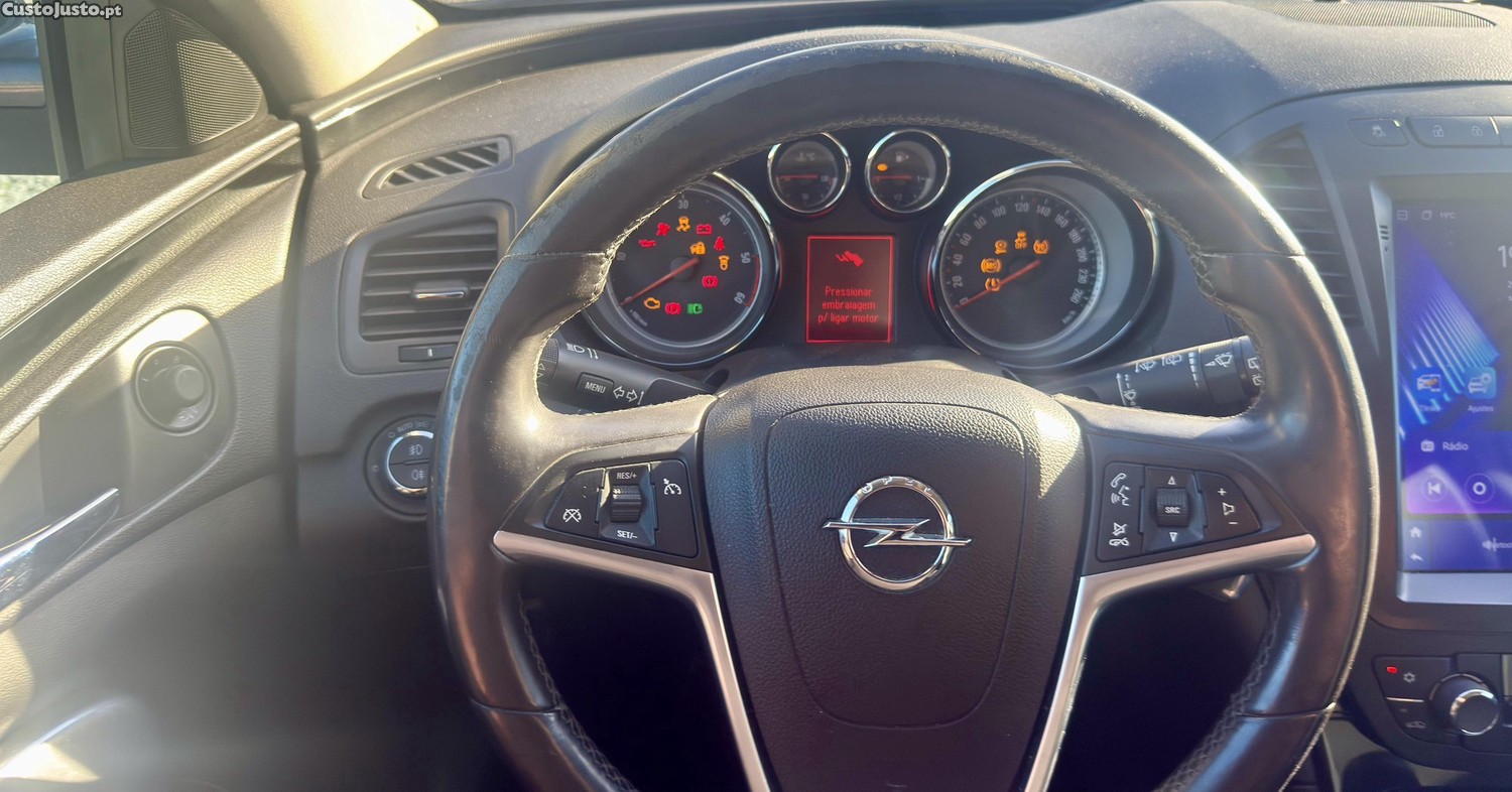 Opel Insignia 2.0 CDTISports Tourer — fotografia 7