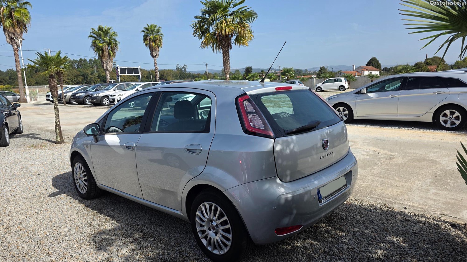 Fiat Punto 1.3 Multijet 84cv — photo 2