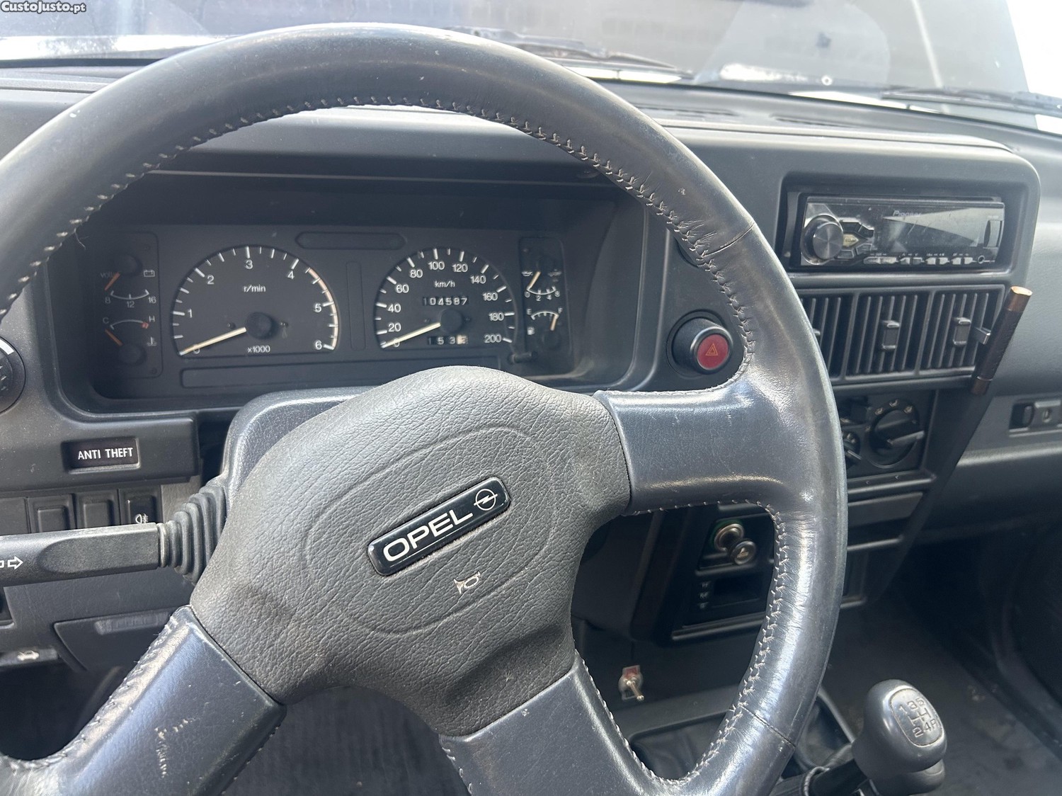 Opel Monterey RS — photo 5